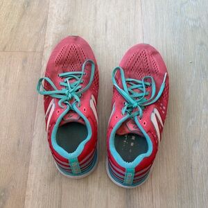 Newton Women's Running Shoes in Red and Teal